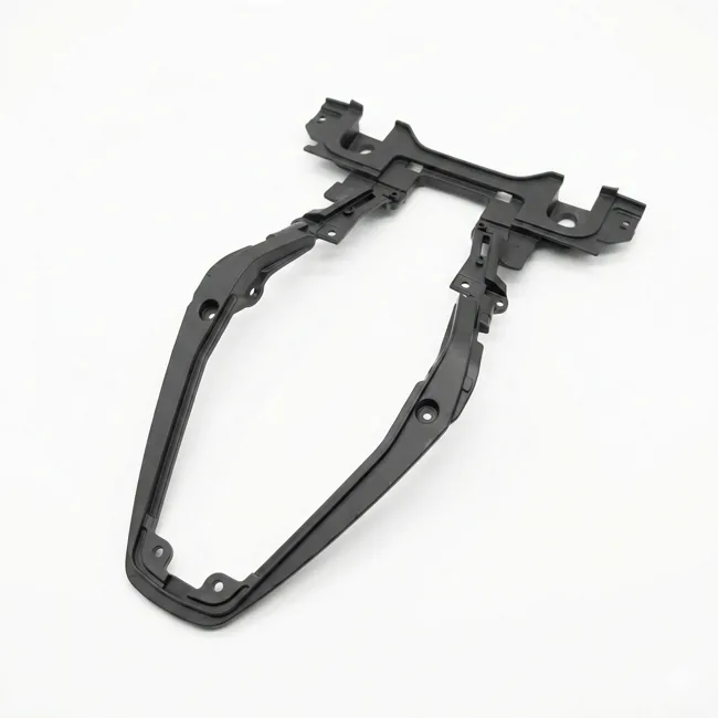 Накладка Хвоста Верхняя Декоративная CFMOTO 675SR Задняя 6GUV-040702-5601