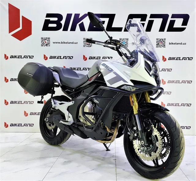 CFMOTO CF650-3F (650MT)