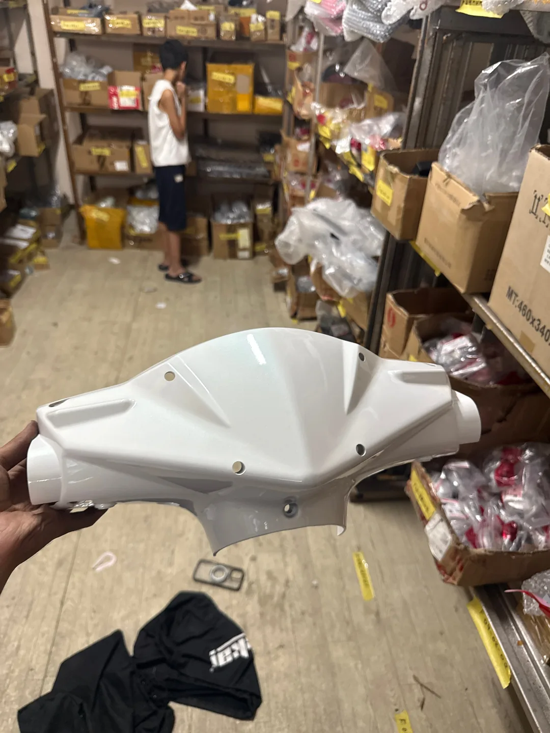 Передний пластик рулевой колонки в сборе (Front handle cover ASSY)  для  AV05W5-MA  "SYM GP"