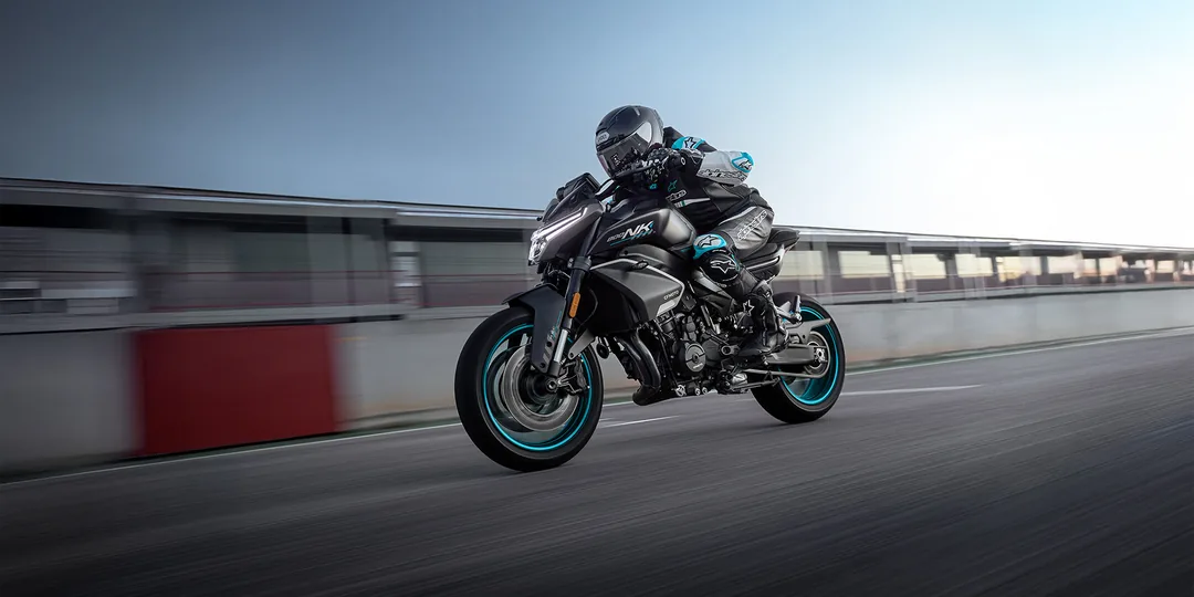 CFMOTO CF800-7A (800NK ADVANCED)